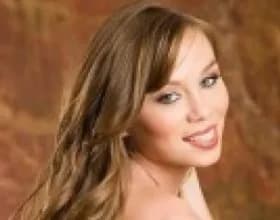 Strip Hangman with Capri Anderson screenshot 3